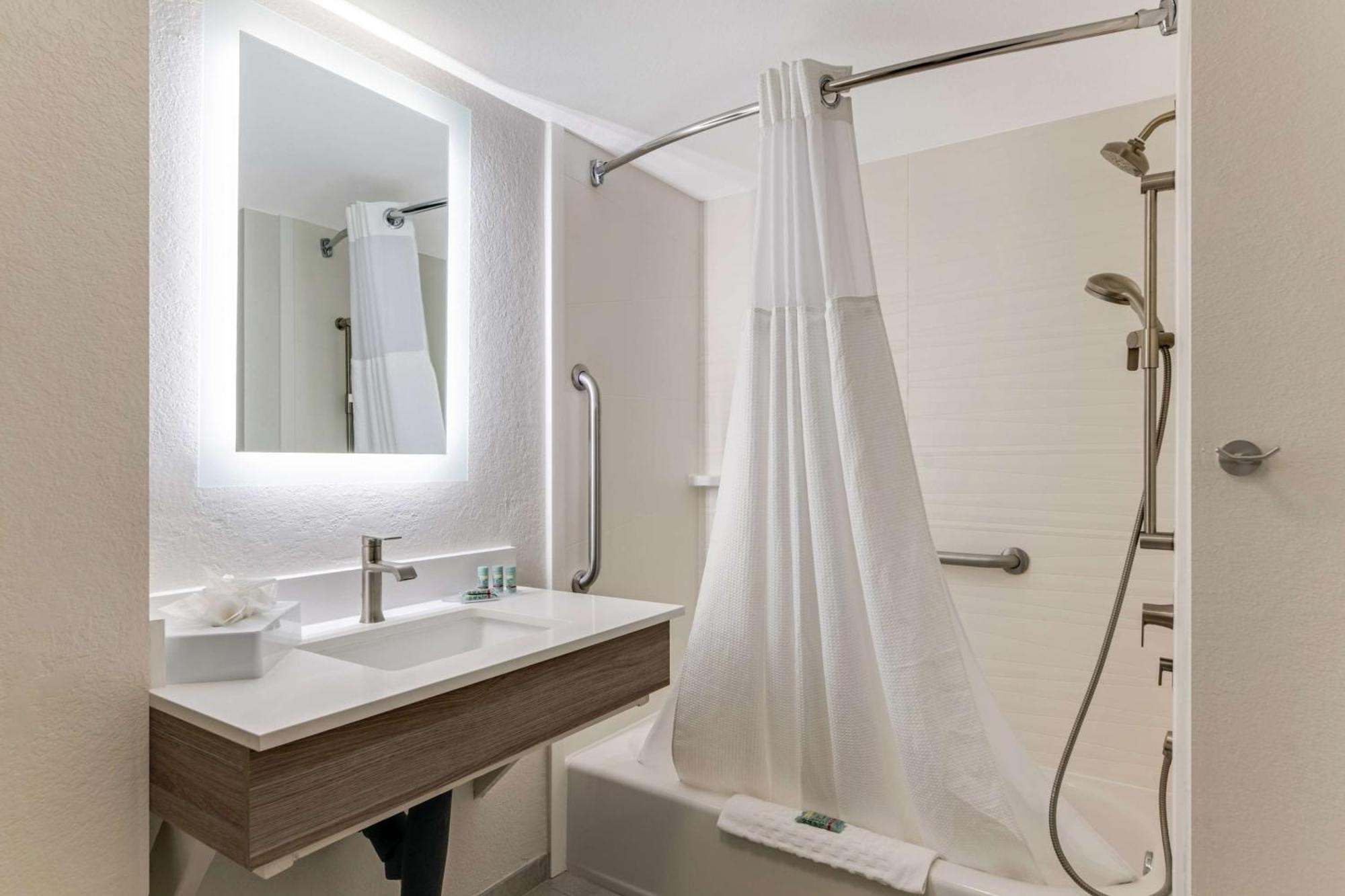 Best Western Auburndale Inn & Suites Экстерьер фото