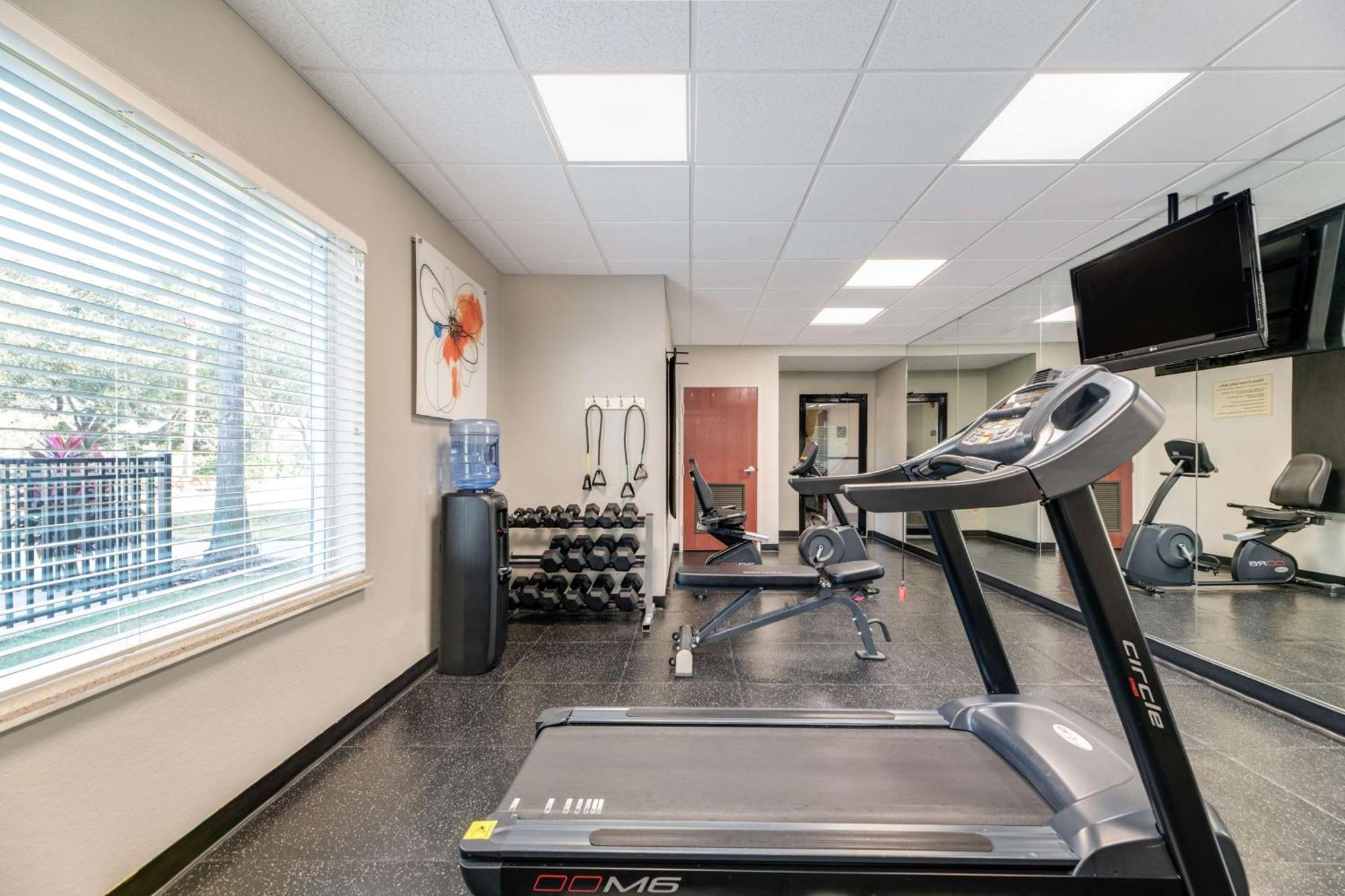 Best Western Auburndale Inn & Suites Экстерьер фото