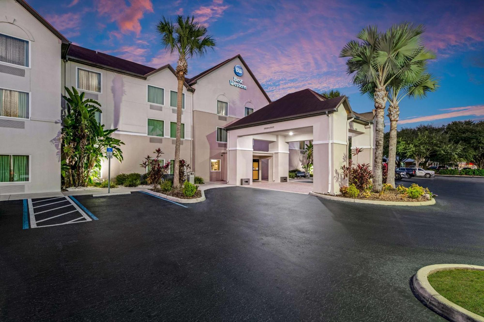 Best Western Auburndale Inn & Suites Экстерьер фото